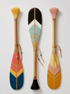 3 pagaies décoratives en bois de petite taille. 24 pouces. La Indie, la Scandinave et la Sunset – Onquata à Wendake